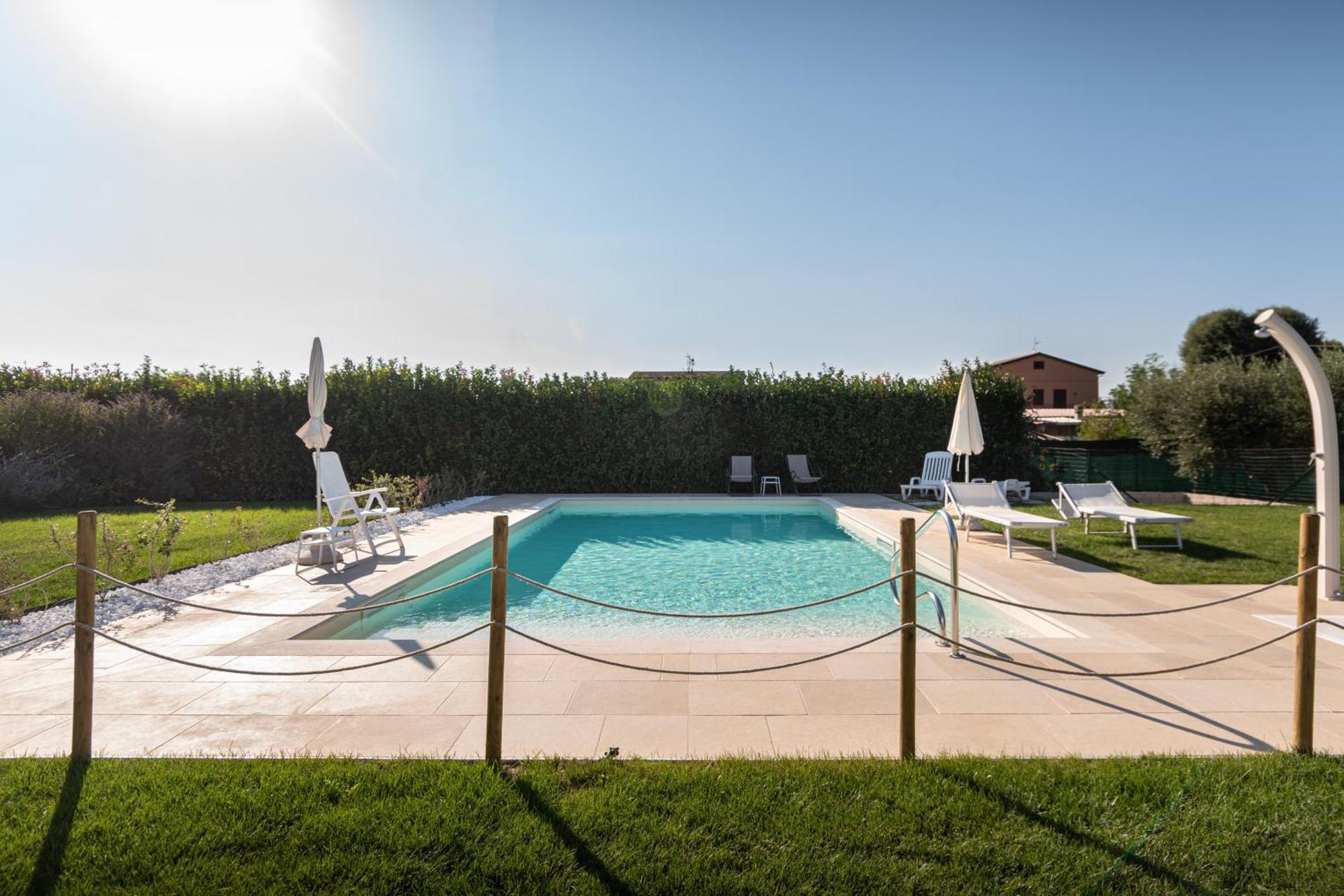 Rosa Di Assisi Bed & Breakfast Bastia Umbra Eksteriør bilde