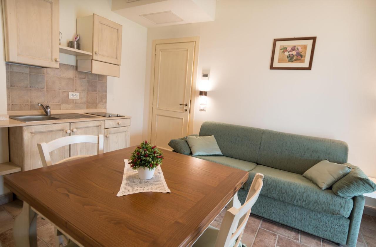Rosa Di Assisi Bed & Breakfast Bastia Umbra Eksteriør bilde